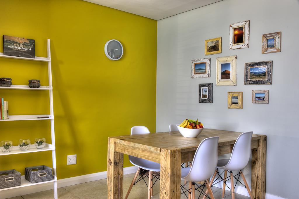 Portico 802 Apartment Bloubergstrand Bagian luar foto
